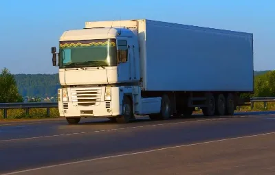 İzmir ile İlkadım Arası Öğrenci Eşyası Taşıma